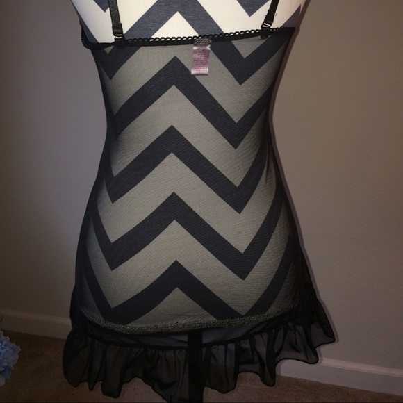 NWOT teal lace & mesh lingerie - Picture 3 of 3