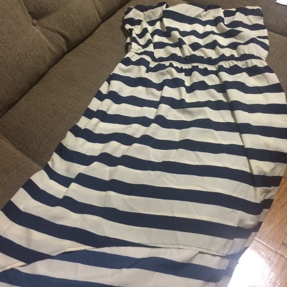 Strapless dress