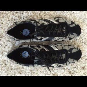 COACH SHOES