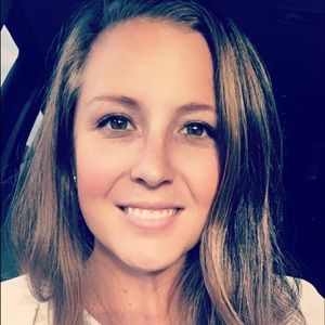 Meet your Posher, Nichole