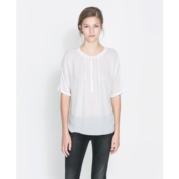 ZARA basic crepe de chine blouse, short sleeve ❤️ - Picture 1 of 3
