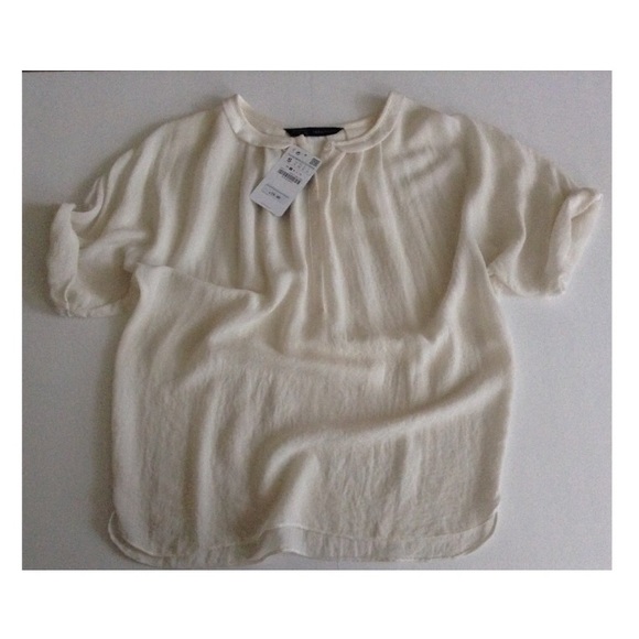 ZARA basic crepe de chine blouse, short sleeve ❤️ - Picture 2 of 3