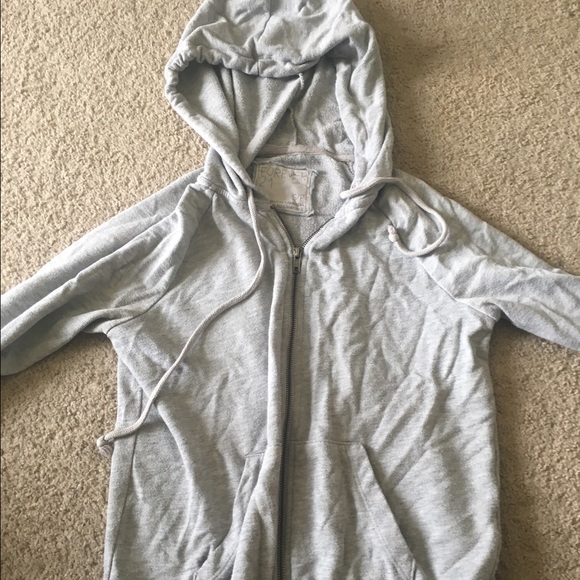Forever 21 Zip Up Grey Hoodie