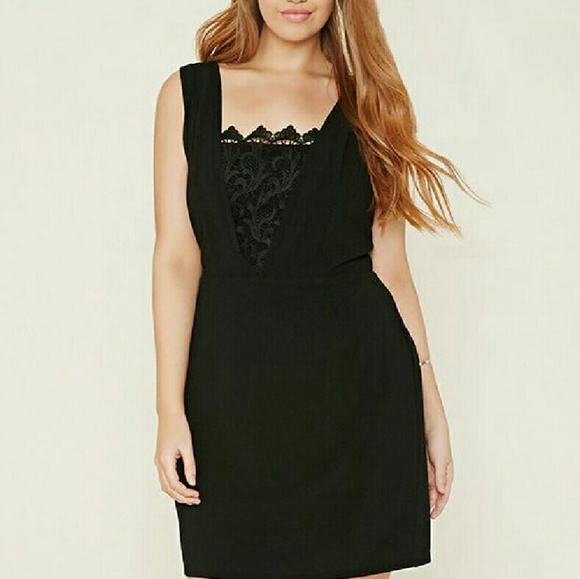 Curve Hugging Cocktail Dress ๐ธ - Picture 3 of 3