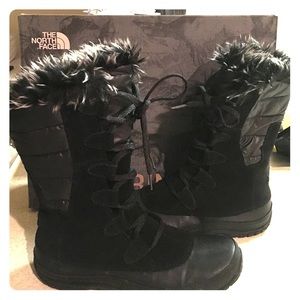 North face snow boots black waterproof