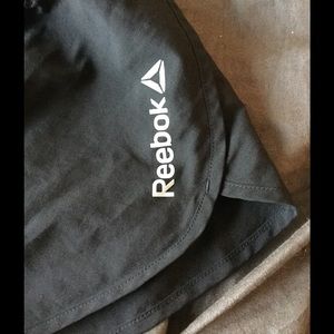 Reebok shorts (s)