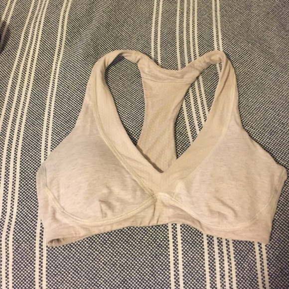 Lululemon sports bra!