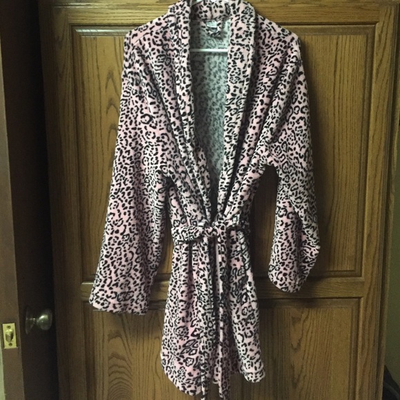 Cheetah robe