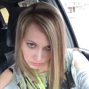 Meet your Posher, Markell