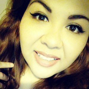 Meet your Posher, Ivette