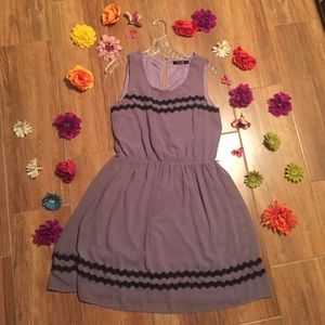 Cute lavender purple elastic waist modcloth dress