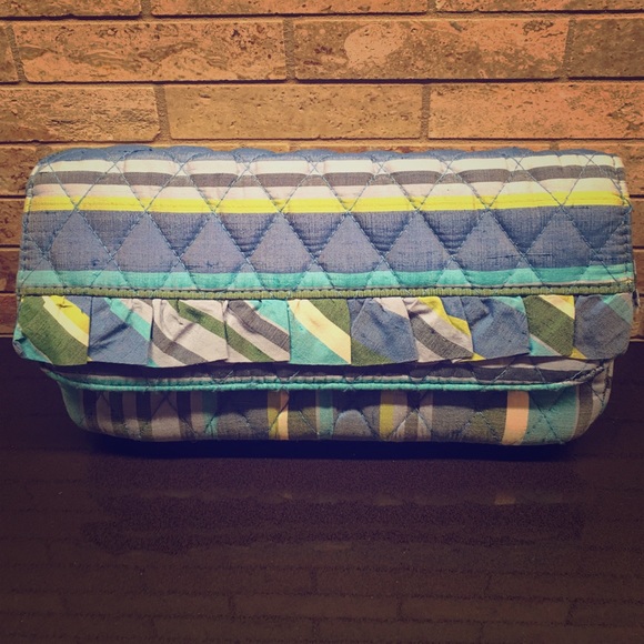 Vera Bradley 100% Silk Clutch Wallet NWOT!