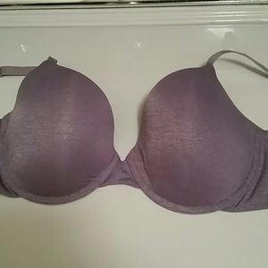 34DD VS demi bra