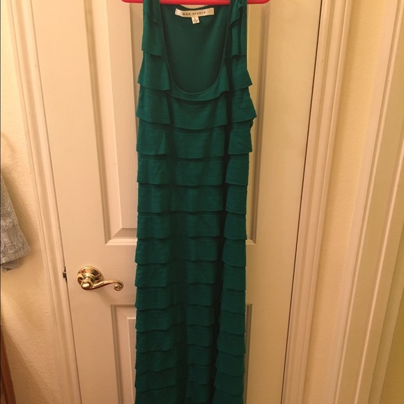 Max studio green tiered maxi dress