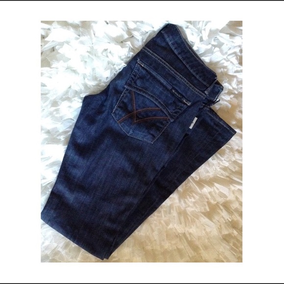 ❌SOLD❌ William Rast Flare jeans "premium denim"💋 - Picture 3 of 4