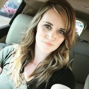 Meet your Posher, Briana