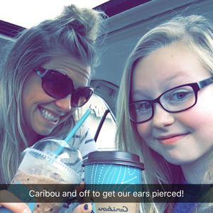 Meet your Posher, Kelly