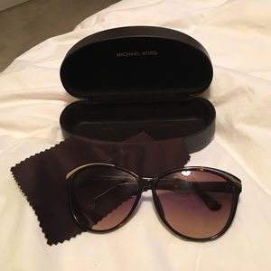 Michael by Michael Kors "Farrah"(M2809S)Sunglasses