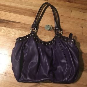 Medium sized purse