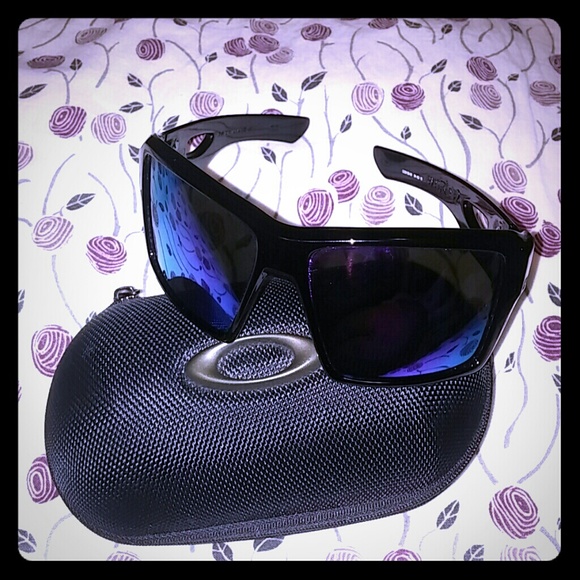 Oakley EyePatch 2