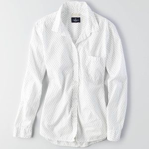 AEO White Heart Print Prep Fit Button Down