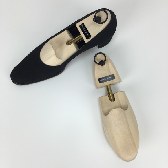 Armani Shoe Inserts - Picture 3 of 3