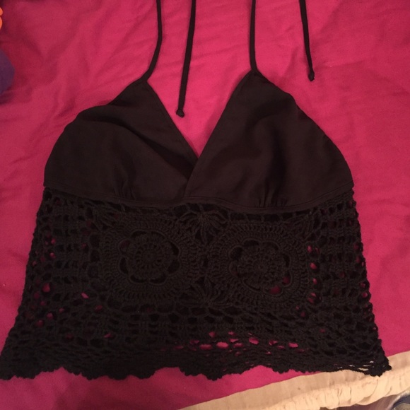 Black halter top - Picture 1 of 2