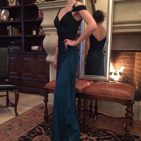 Blue Sparkly Formal Dress