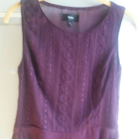 Mossimo lace and chiffon peplum high low top.