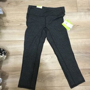 Gap Legging Capri