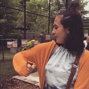 Meet your Posher, Sam