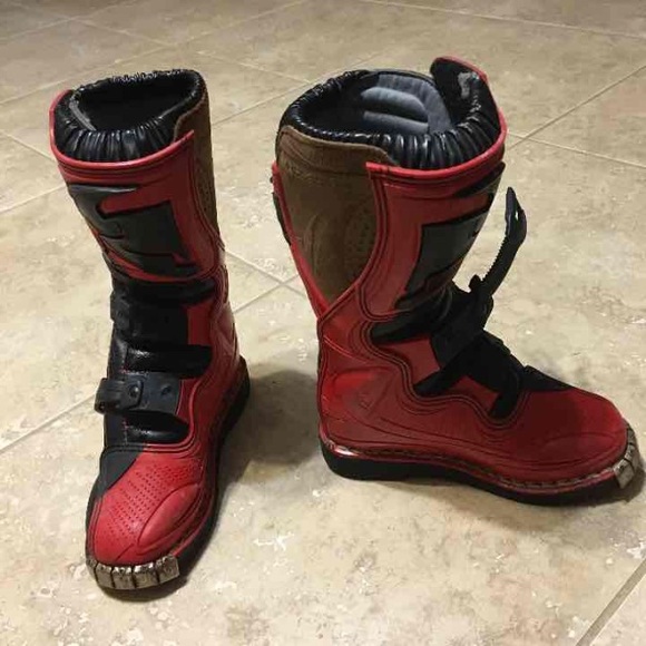 Quadrant riding boots (kids size 13)