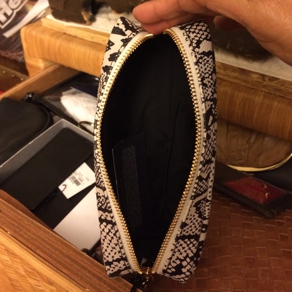 Rebecca Minkoff Cosmetic Bag Snake Print BN - Picture 4 of 4