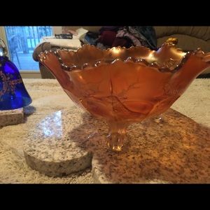 Fenton Amber bowl 2 cups