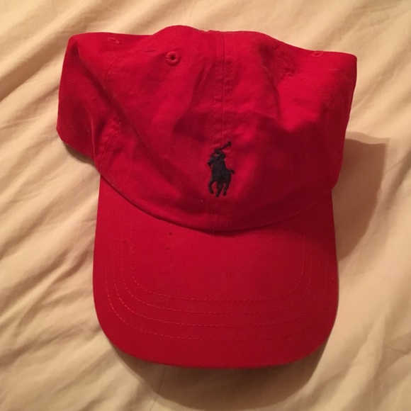 red polo hat