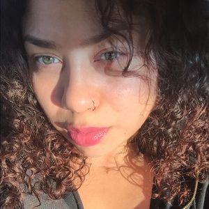 Meet your Posher, Grisel