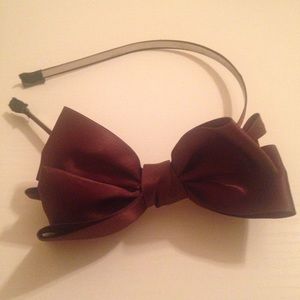Dark brown bow head band
