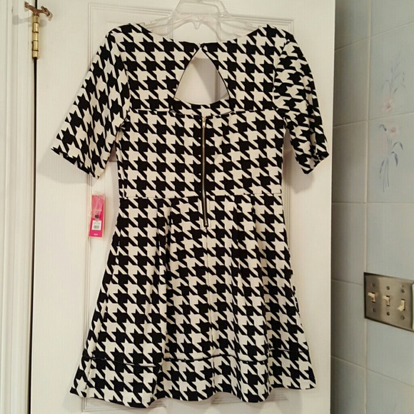 Hounds tooth Aline quarter sleeve dress - Picture 3 of 3