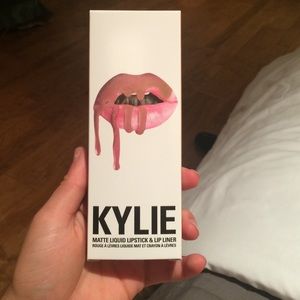 candy k Kylie Jenner Matte Lipstick