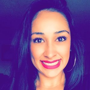 Meet your Posher, Karla