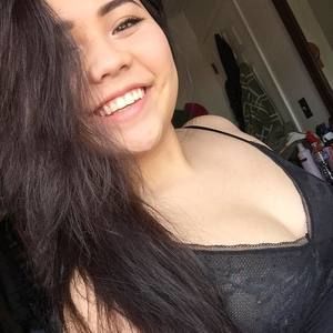 Meet your Posher, Lexi