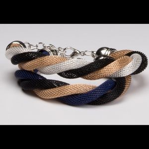 Mesh twist bracelet