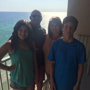 Meet your Posher, Kelli