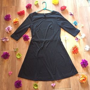 H&m black 3/4 sleeve for and flare dress
