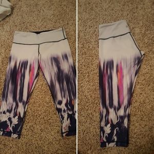 lululemon crop leggings size 8