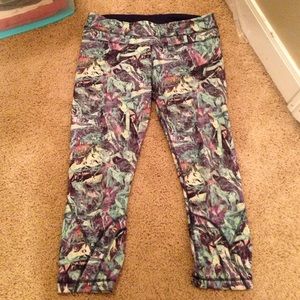 Lululemon Multi-Colored Marbled Crop Running Tight