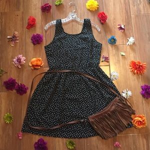 NWOT black h&m floral dress with elastic waist