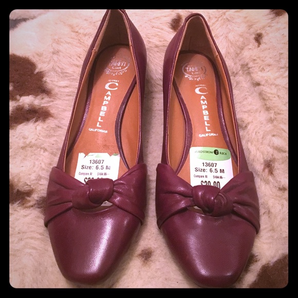 Jeffrey Campbell Shoes - 🌷Spring Sale🌷Jeffrey Campbell kitten heels