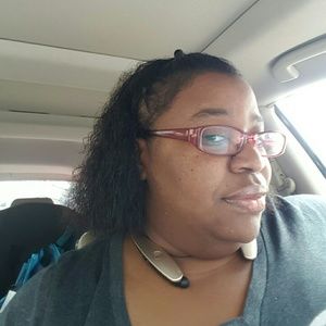 Meet your Posher, Aja