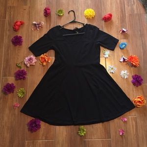 Cute black 3/4 sleeve h&m fit and flare dress